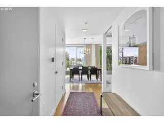 Photo #4: 636418953 Listing 