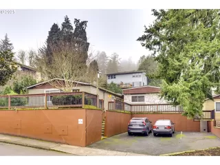 More Details about MLS # 637684227 : 157 SE 73RD AVE