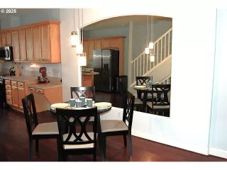 Photo #6: 638085938 Listing