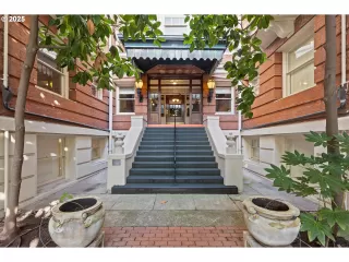 Photo #1: 638369155 Listing