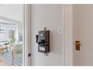 Photo #4: 638369155 Listing