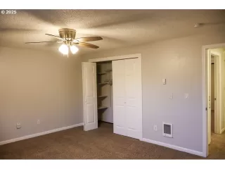 Photo #4: 638750679 Listing