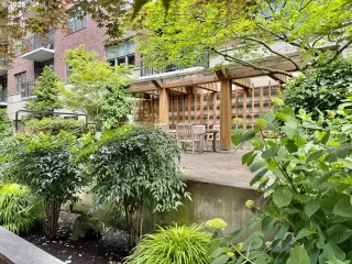 Photo #5: 638975147 Listing 