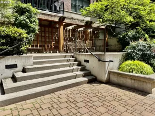 Photo #6: 638975147 Listing 