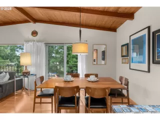 Photo #1: 639550454 Listing