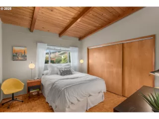 Photo #5: 639550454 Listing