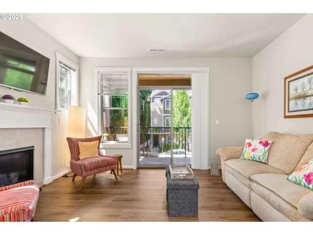 MLS: 639861555 Condo For Sale