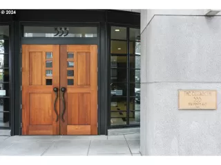 Photo #1: 640031915 Listing