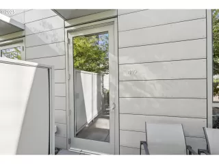 Photo #1: 640044130 Listing 