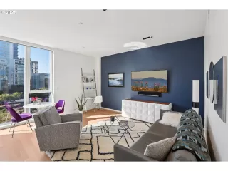 Photo #5: 640044130 Listing 