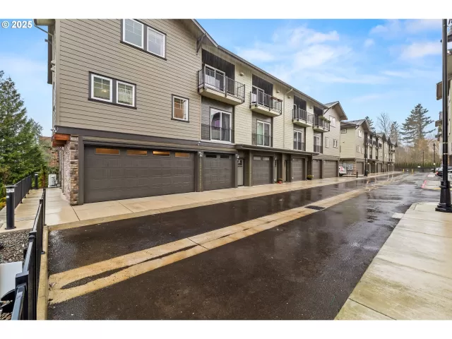 MLS: 640155394 Condo For Sale