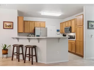 Photo #4: 641045064 Listing