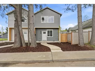 Photo #3: 641392330 Listing 