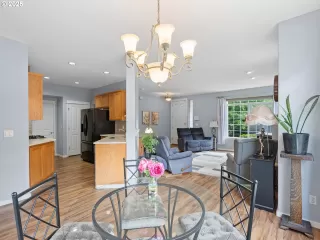 Photo #4: 641587003 Listing 