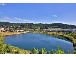Photo #3: 641801012 Listing 
