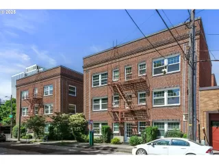 Photo #1: 641858759 Listing 