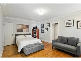 Photo #2: 641858759 Listing 