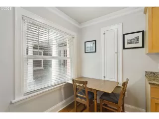 Photo #5: 641858759 Listing 