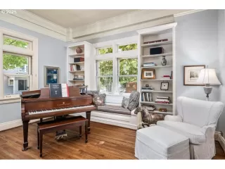 Photo #4: 641989780 Listing 