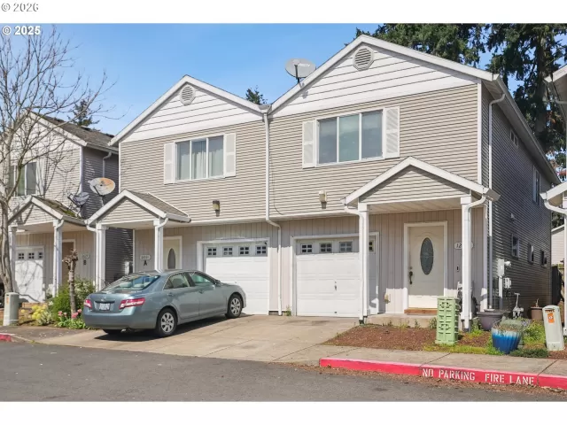 MLS: 642200820 Condo For Sale