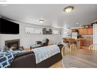 Photo #2: 642200820 Listing 