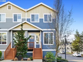 Photo #1: 643206326 Listing