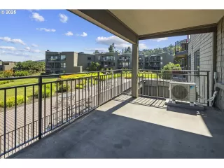 Photo #5: 643226833 Listing 