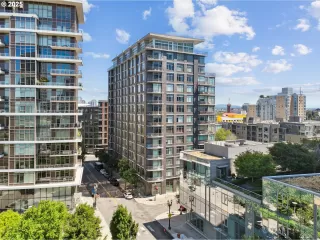 Photo #1: 643355224 Listing 