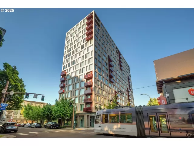 MLS: 644038393 Condo For Sale