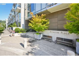 Photo #2: 644391364 Listing