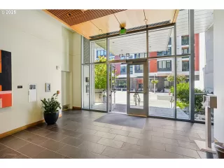 Photo #5: 644391364 Listing