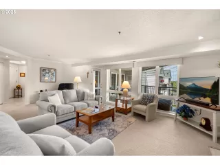 Photo #5: 644533363 Listing 