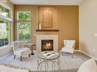 Photo #2: 644583536 Listing 