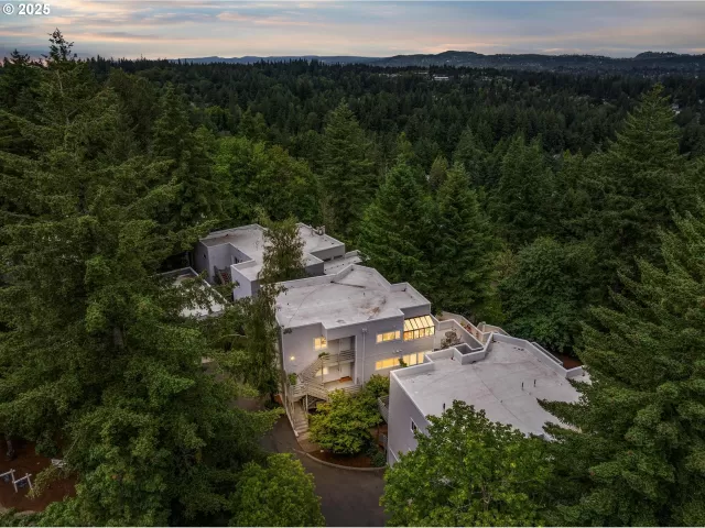 MLS: 644663037 Condo For Sale