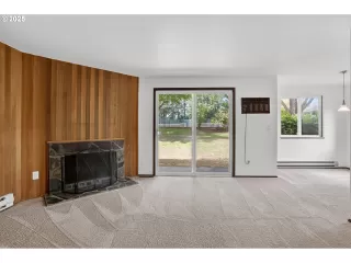 Photo #3: 646668772 Listing 