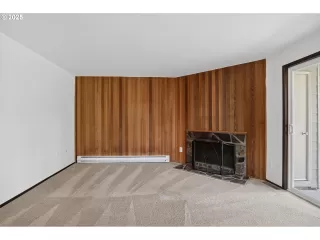 Photo #5: 646668772 Listing 