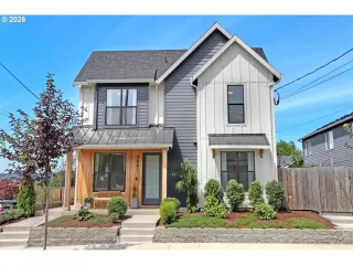 Photo #1: 646682254 Listing 
