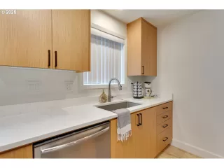 More Details about MLS # 646913466 : 200 BURNHAM RD 200