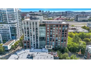 Primary Photo for MLS#: 647118193