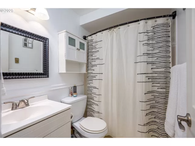 MLS: 647129223 Condo For Sale