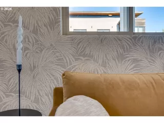 Photo #4: 649019447 Listing 