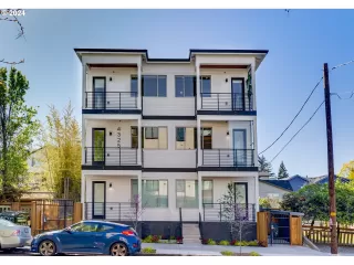 Photo #6: 649019447 Listing 