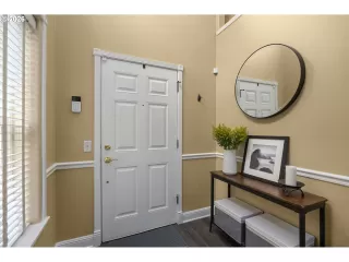 Photo #6: 649401382 Listing 