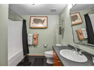 Photo #2: 650732726 Listing 