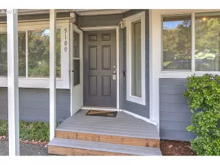 More Details about MLS # 650936704 : 5109 SW OLESON RD