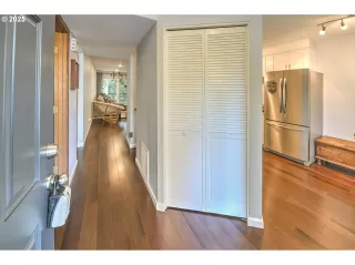 Photo #2: 650936704 Listing