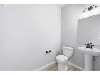 Photo #6: 651529230 Listing 