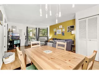 More Details about MLS # 651711583 : 1535 SW CLAY ST 135