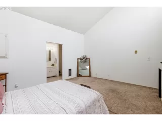 Photo #6: 652376109 Listing 