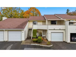 Photo #5: 653688076 Listing